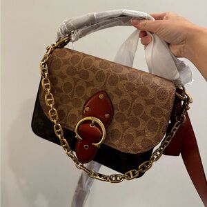 NEW Coach Beat Shoulder Bag In Signature Canvas With Horse And Carriage Print